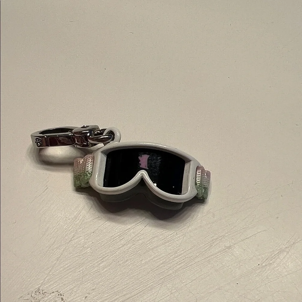 Juicy Couture Kids Sunglasses Keychain - Black and White